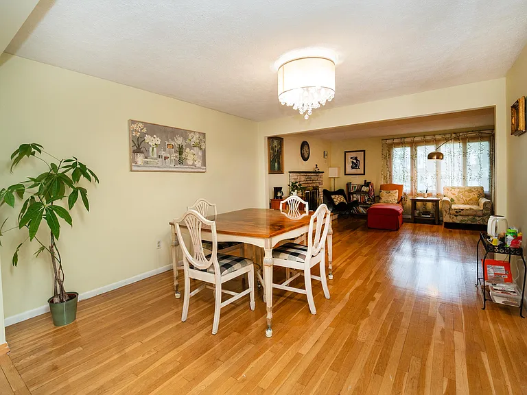 6 Tufts Rd — Photo 17