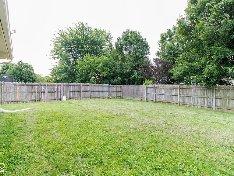 4119 Manasota Ct — Photo 24