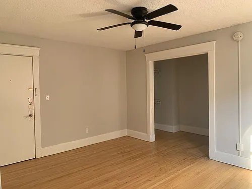 Floor plan 303