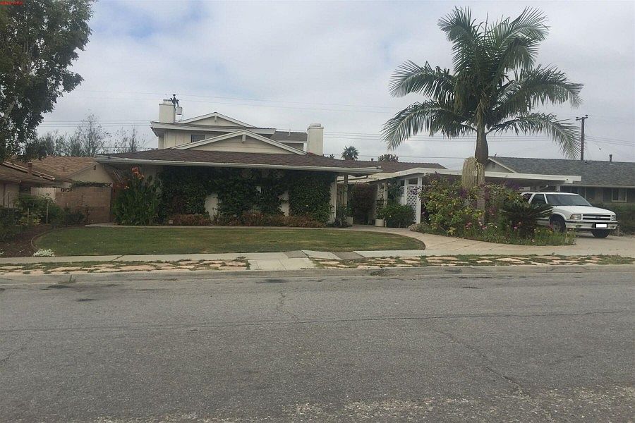 1st image of 955 Logan Ave