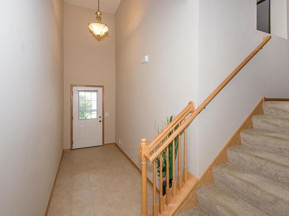 2nd image of 5108 Fountain Ln N