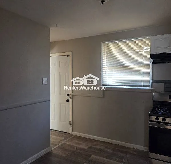 104 Fenwick Dr — Photo 17