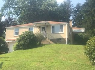 10741 Old Trail Rd, North Huntingdon, PA 15642