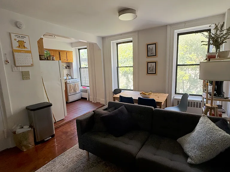 639 Henry St #2 — Photo 1