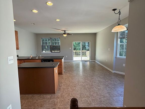 2nd image of 44 Milestone Ct