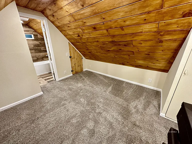 25165 Cedar St #A — Photo 20