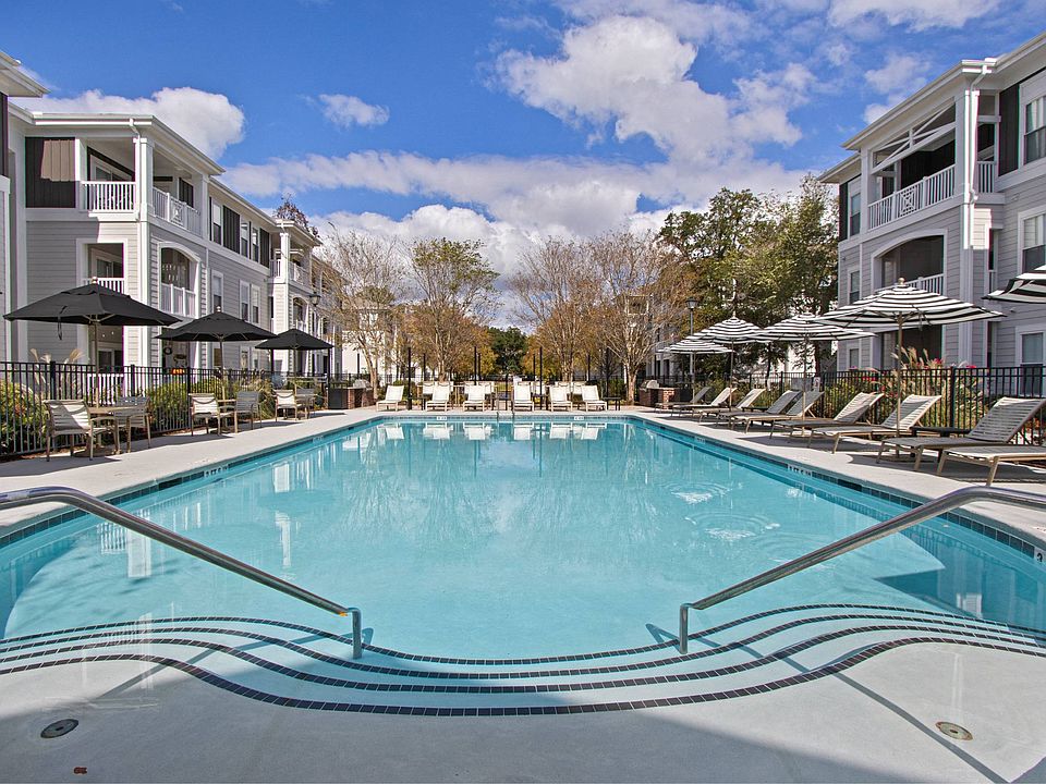 1000 West, Charleston, SC, Swimming Pool