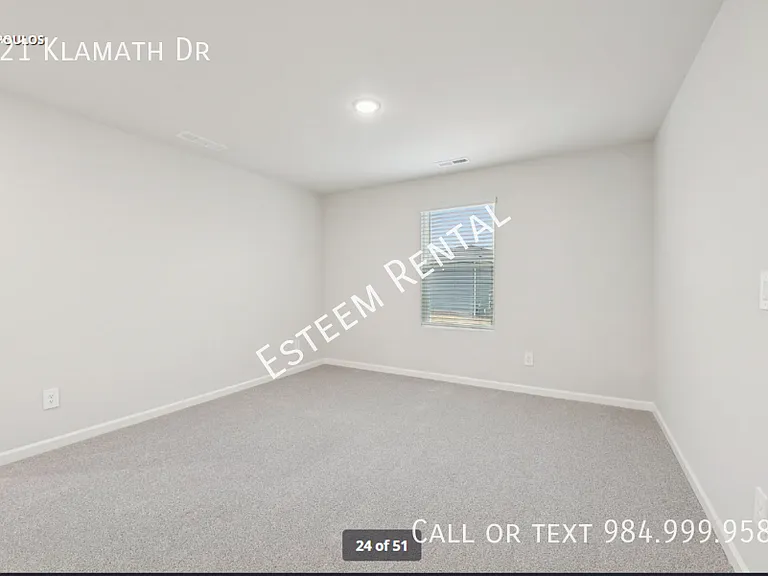 121 Klamath Dr — Photo 21