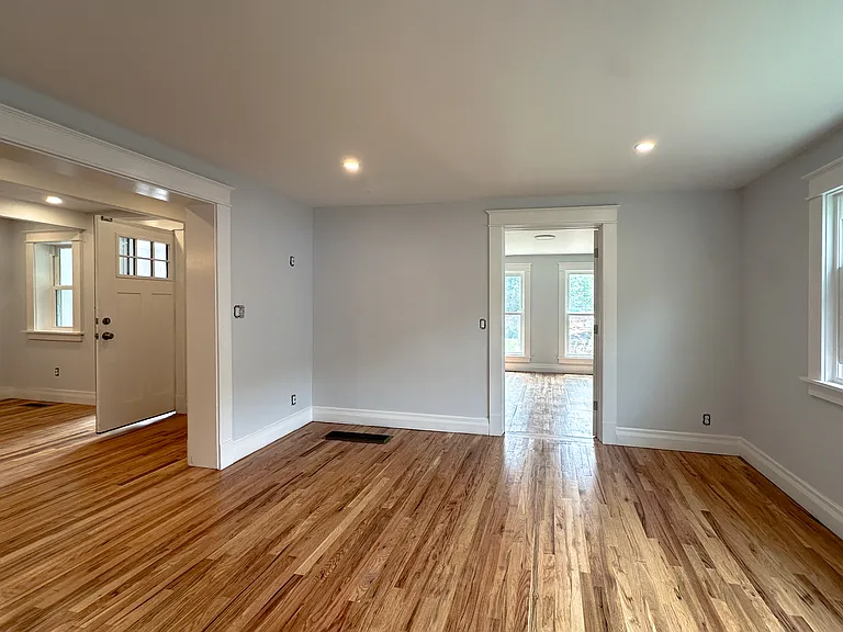 473 W Utica St #1 — Photo 7