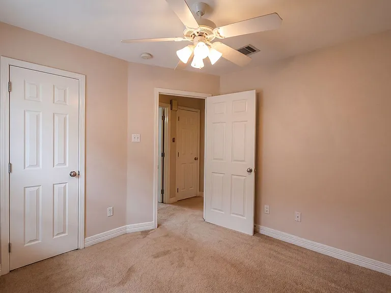 3214 Grand Lake Dr — Photo 14