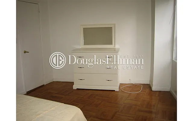 Rented by Douglas Elliman | media 55