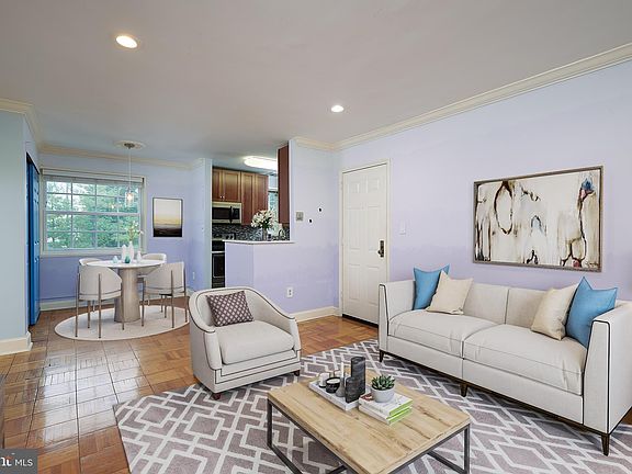 3rd image of 1604 W Abingdon Dr APT 301