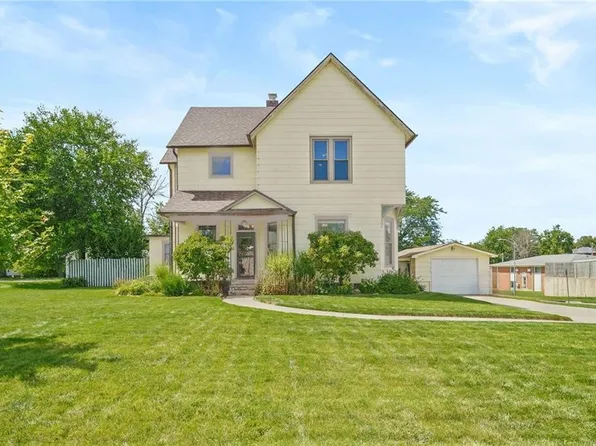 605 S Jefferson Way, Indianola, IA 50125