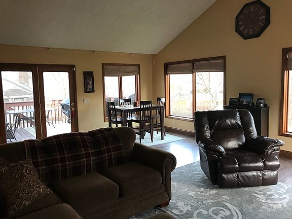 4th image of 4206 Beck Cir