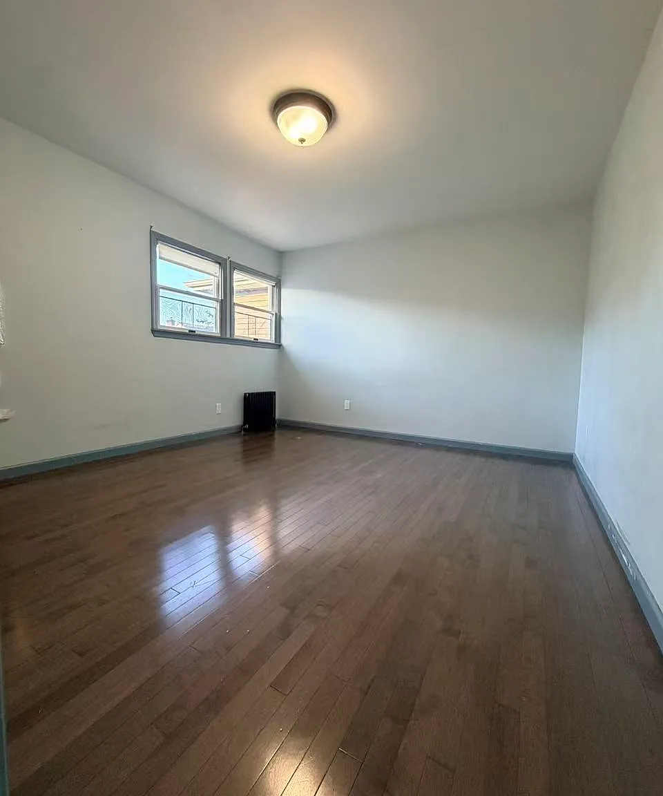 3 bed, 1238 sqft, $3,000 — Photo 4