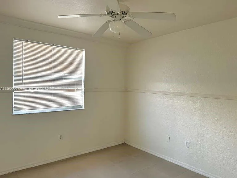 420 E 1st Ave #B204 — Photo 15