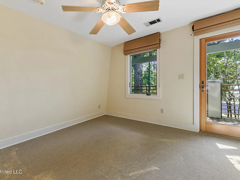 1220 Sunset Ave — Photo 33