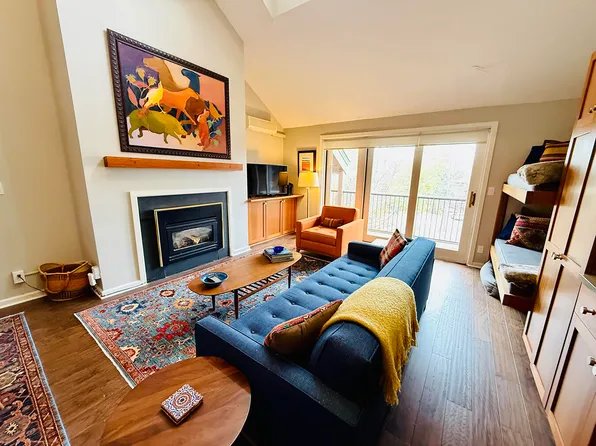375 Sugar tree #1, Carrabassett Valley, ME 04947