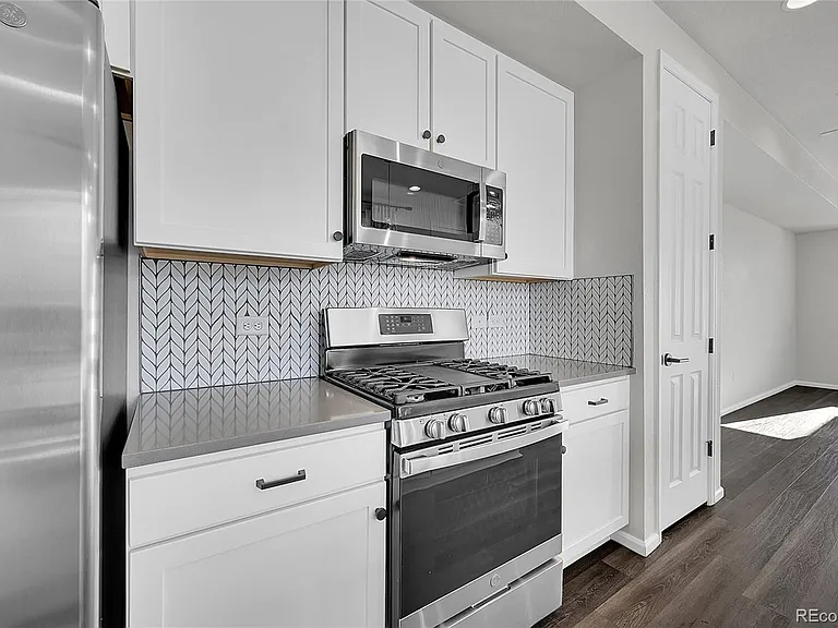 5319 Spalding Pl — Photo 10