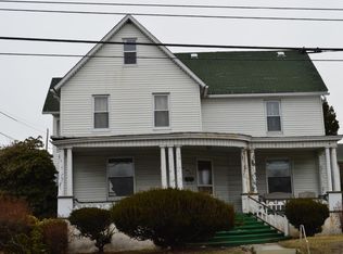 1236 Main St, Avoca, PA 18641