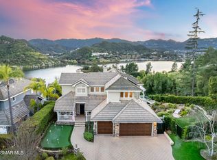 708 Ravensbury St, Thousand Oaks, CA 91361