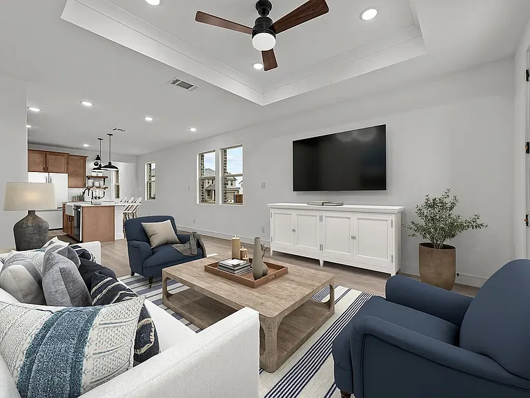 512 Sunflower Trl — Photo 2