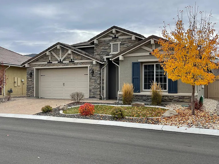 2190 Arpagos Ln — Photo 2