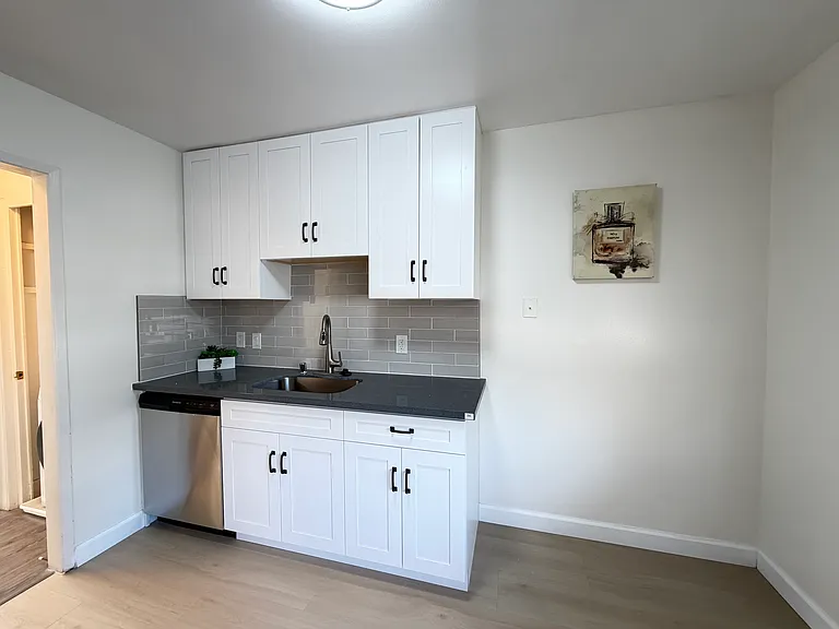 655 Moorpark Way #1B — Photo 11