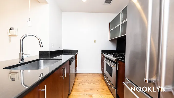 Rented by Nooklyn NYC LLC | media 6