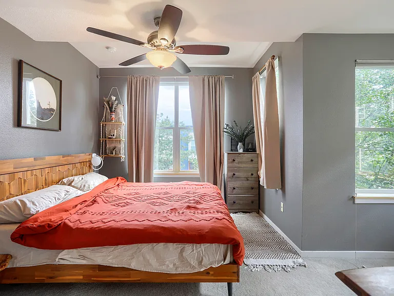 1351 Yellow Pine Ave — Photo 14