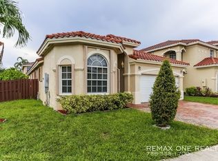 2090 NW 98th Ter, Pembroke Pines, FL 33024