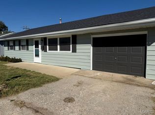 137 Charlene St, East Alton, IL 62024