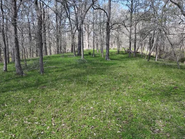40499 Garrett Rd, Pattison, TX 77423