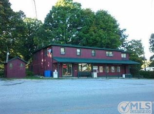 969 Midway Rd, Sewanee, TN 37375