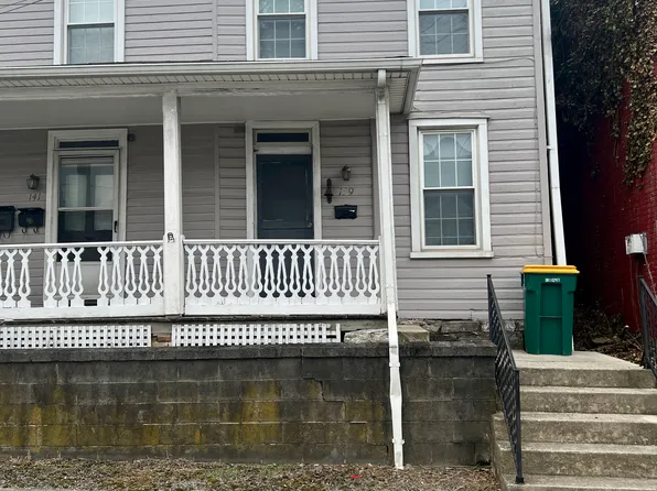 141 S Church St, Waynesboro, PA 17268