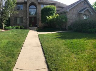 8127 Abbey Rd, Tinley Park, IL 60477