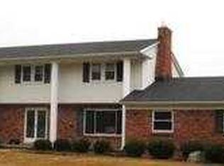 859 Bogie Lake Rd, White Lake, MI 48383