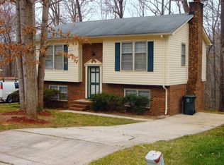 7621 Summerglen Dr, Raleigh, NC 27615