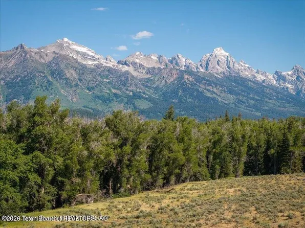 300 Reed Dr, Jackson, WY 83001