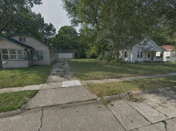 8678 Maxwell Ave, Warren, MI 48089