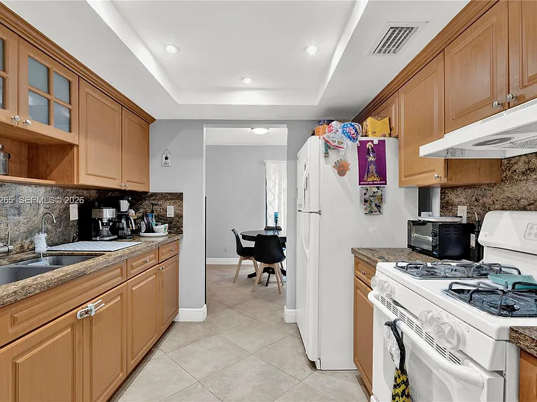 11490 SW 109th Rd #30F — Photo 12