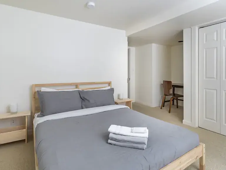 6240 Sycamore Ave NW — Photo 12