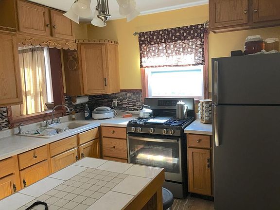5th image of 1211 Frank Ave
