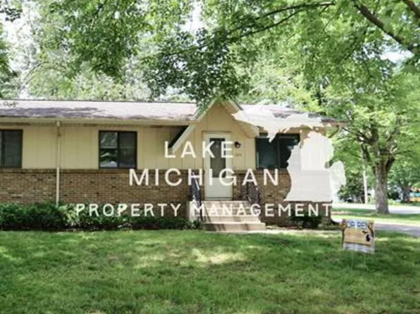 380 N Ottawa St, Zeeland, MI 49464