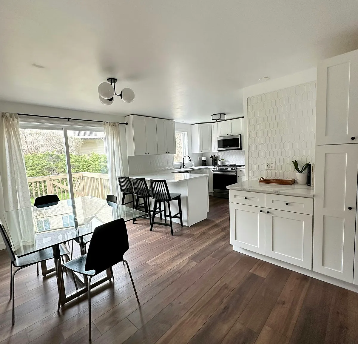14 Westminster Dr — Photo 3