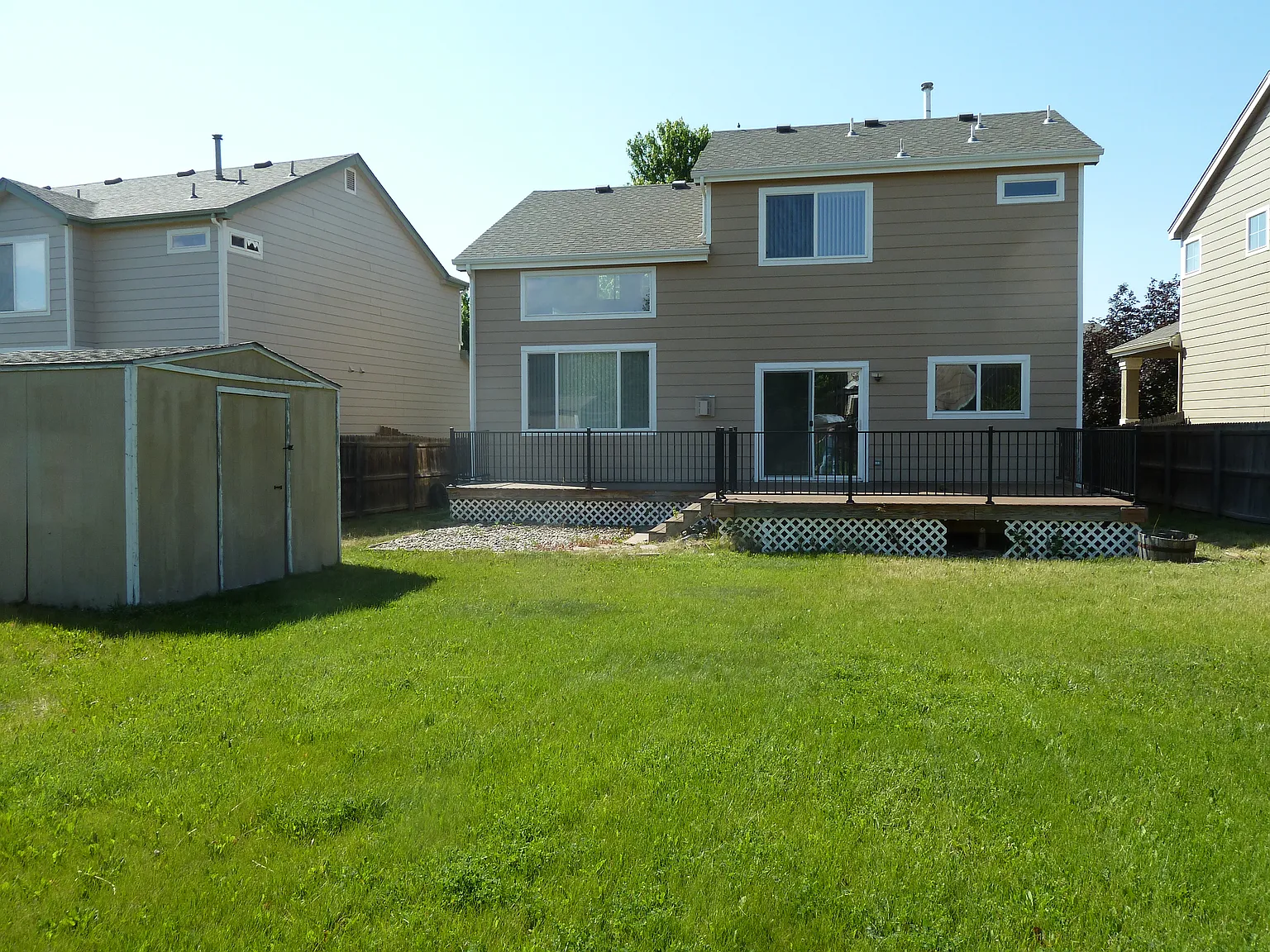 3 bed, 1403 sqft, $2,200 — Photo 2