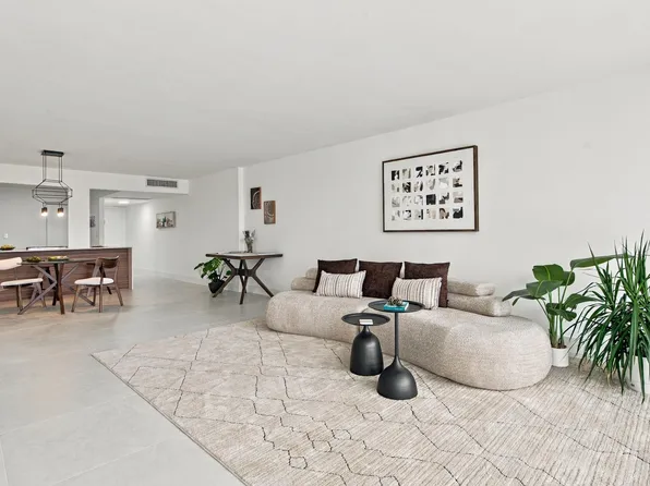 3140 S Ocean Drive #610, Hallandale Beach, FL 33009