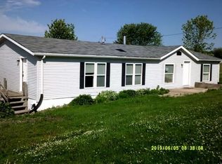 1107 S Clark St, Pella, IA 50219