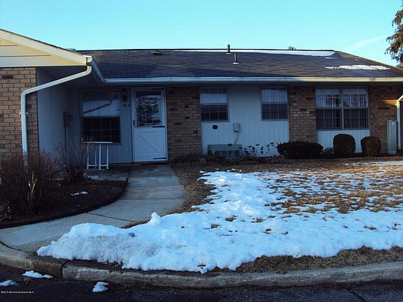 2nd image of 36 Buckingham Drive #A