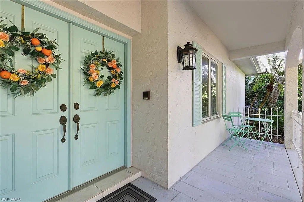 3 bed, 2.5 bath, 2231 sqft, $22,500 — Photo 3